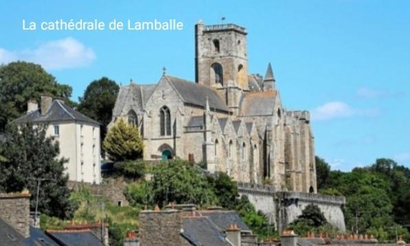Perle Rare, Appartement Paisible Et Cosy Lamballe Exterior foto